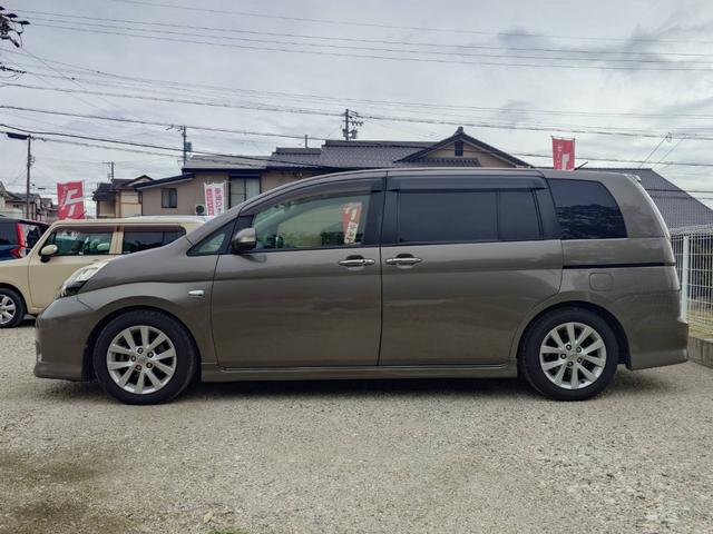 アイシス プラタナ Vセレクション 7人乗り/スマートキー/両側電動パワースライドドア/フルセグTV/HDDナビ/バックカメラ/ETC/前後カメラドラレコ/ETC/HIDヘッド/禁煙車/車検R8年11月(9枚目)