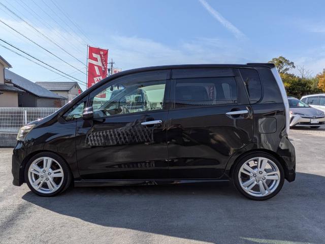 ステラ カスタムＲＳ　スマートキー　車高調ローダウン　ＩＣターボ　フルセグナビ　ＢＴオーディオ　ＥＴＣ　ドラレコ　１６インチアルミ　取説・ナビ取説　禁煙車　ＨＩＤヘッドライト＆フォグ　車検整備付き（10枚目）