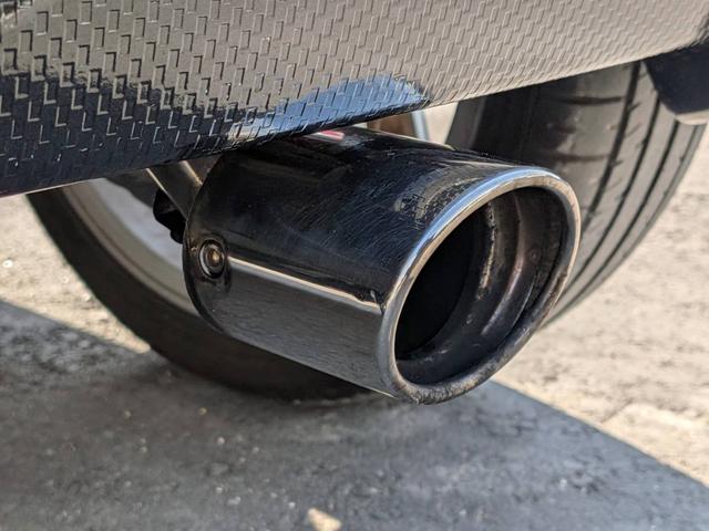 ステラ カスタムＲＳ　スマートキー　車高調ローダウン　ＩＣターボ　フルセグナビ　ＢＴオーディオ　ＥＴＣ　ドラレコ　１６インチアルミ　取説・ナビ取説　禁煙車　ＨＩＤヘッドライト＆フォグ　車検整備付き（17枚目）