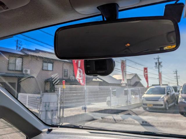 ステラ カスタムＲＳ　スマートキー　車高調ローダウン　ＩＣターボ　フルセグナビ　ＢＴオーディオ　ＥＴＣ　ドラレコ　１６インチアルミ　取説・ナビ取説　禁煙車　ＨＩＤヘッドライト＆フォグ　車検整備付き（35枚目）