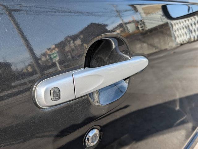 ステラ カスタムＲＳ　スマートキー　車高調ローダウン　ＩＣターボ　フルセグナビ　ＢＴオーディオ　ＥＴＣ　ドラレコ　１６インチアルミ　取説・ナビ取説　禁煙車　ＨＩＤヘッドライト＆フォグ　車検整備付き（37枚目）