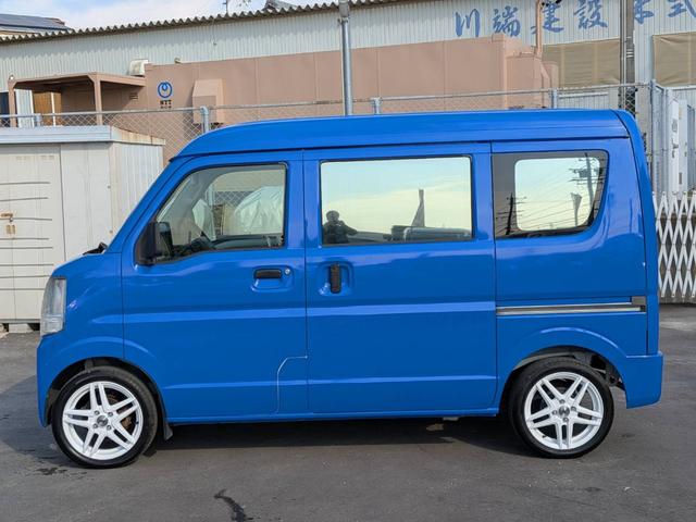 エブリイ ＰＡ　５速ＡＴ／エアコン／パワステ／キーレス／ＲＳ－Ｒローダウン／１５インチスポーツホイール＆新品タイヤ／２ＷＤ／車検Ｒ９年１１月／禁煙車／リヤ５面ミラーフィルム／禁煙車／取説完備（9枚目）