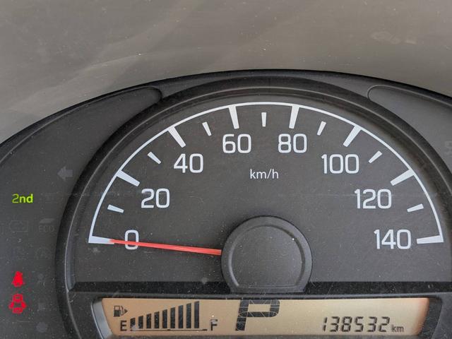 エブリイ ＰＡ　５速ＡＴ／エアコン／パワステ／キーレス／ＲＳ－Ｒローダウン／１５インチスポーツホイール＆新品タイヤ／２ＷＤ／車検Ｒ９年１１月／禁煙車／リヤ５面ミラーフィルム／禁煙車／取説完備（18枚目）