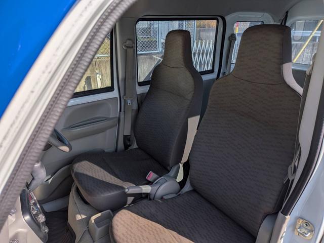 エブリイ ＰＡ　５速ＡＴ／エアコン／パワステ／キーレス／ＲＳ－Ｒローダウン／１５インチスポーツホイール＆新品タイヤ／２ＷＤ／車検Ｒ９年１１月／禁煙車／リヤ５面ミラーフィルム／禁煙車／取説完備（28枚目）