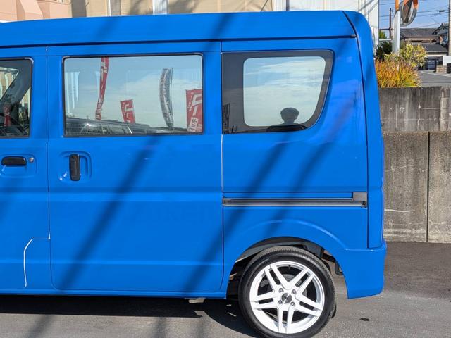 エブリイ ＰＡ　５速ＡＴ／エアコン／パワステ／キーレス／ＲＳ－Ｒローダウン／１５インチスポーツホイール＆新品タイヤ／２ＷＤ／車検Ｒ９年１１月／禁煙車／リヤ５面ミラーフィルム／禁煙車／取説完備（44枚目）