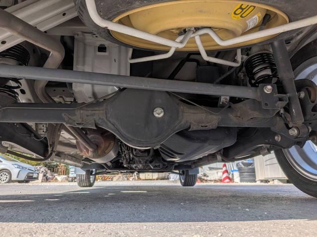 エブリイ ＰＡ　５速ＡＴ／エアコン／パワステ／キーレス／ＲＳ－Ｒローダウン／１５インチスポーツホイール＆新品タイヤ／２ＷＤ／車検Ｒ９年１１月／禁煙車／リヤ５面ミラーフィルム／禁煙車／取説完備（50枚目）