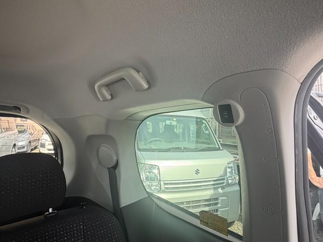 スペイド F プレミア延長保証ブロンズプラン1年走行無制限保証 電動スライドドア 車検整備付 ナビ バックカメラ ETC プッシュスタート スマートキー オートエアコン ウォークスルー アイドリングストップ(13枚目)