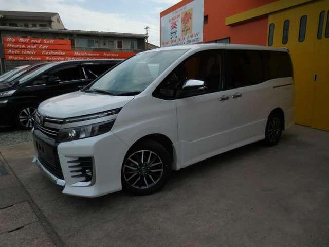 ヴォクシー ZS 煌II ETC 社外8インチナビフルセグ レーンアシスト 衝突被害軽減システム 両側電動スライドドア オートマチックハイビーム LEDヘッドランプ スマートキー アイドリングストップ 3列シート CVT(10枚目)