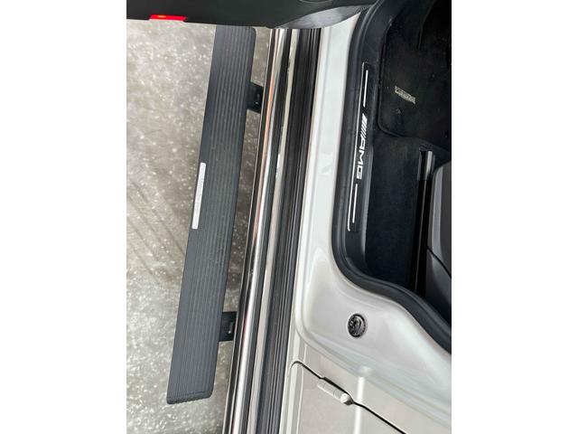 Ｇクラス Ｇ６３　ＡＭＧレザーエクスクルーシブパッケージ　４ＷＤ　ドライブレコーダー　ＥＴＣ　クリアランスソナー　オートクルーズコントロール　レーンアシスト　パワーシート　サンルーフ　オートライト　アルミホイール　スマートキー　アイドリングストップ（26枚目）