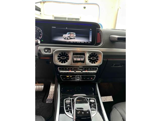 Ｇクラス Ｇ６３　ＡＭＧレザーエクスクルーシブパッケージ　４ＷＤ　ドライブレコーダー　ＥＴＣ　クリアランスソナー　オートクルーズコントロール　レーンアシスト　パワーシート　サンルーフ　オートライト　アルミホイール　スマートキー　アイドリングストップ（39枚目）