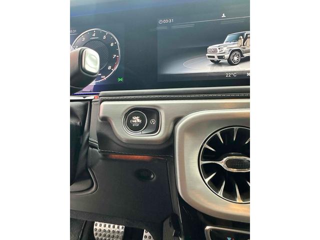Ｇクラス Ｇ６３　ＡＭＧレザーエクスクルーシブパッケージ　４ＷＤ　ドライブレコーダー　ＥＴＣ　クリアランスソナー　オートクルーズコントロール　レーンアシスト　パワーシート　サンルーフ　オートライト　アルミホイール　スマートキー　アイドリングストップ（46枚目）