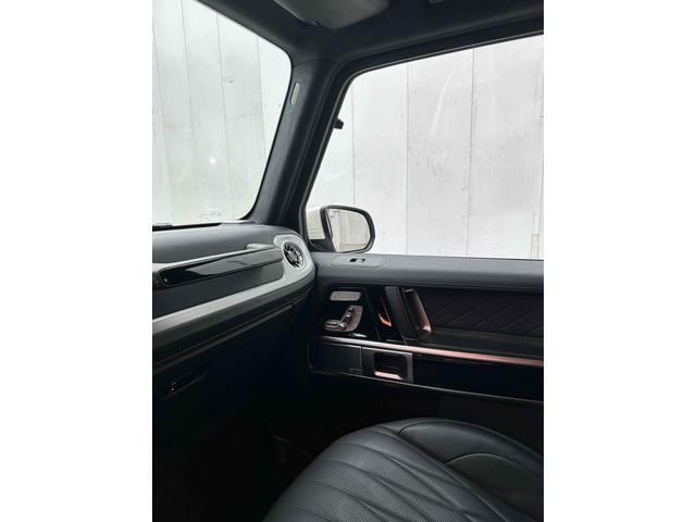 Ｇクラス Ｇ６３　ＡＭＧレザーエクスクルーシブパッケージ　４ＷＤ　ドライブレコーダー　ＥＴＣ　クリアランスソナー　オートクルーズコントロール　レーンアシスト　パワーシート　サンルーフ　オートライト　アルミホイール　スマートキー　アイドリングストップ（47枚目）