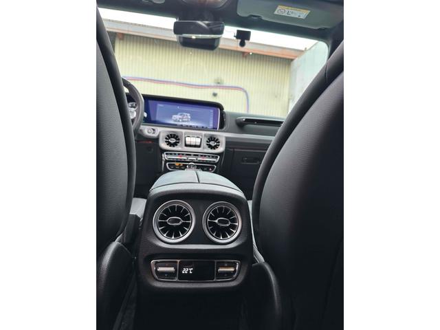 Ｇクラス Ｇ６３　ＡＭＧレザーエクスクルーシブパッケージ　４ＷＤ　ドライブレコーダー　ＥＴＣ　クリアランスソナー　オートクルーズコントロール　レーンアシスト　パワーシート　サンルーフ　オートライト　アルミホイール　スマートキー　アイドリングストップ（49枚目）