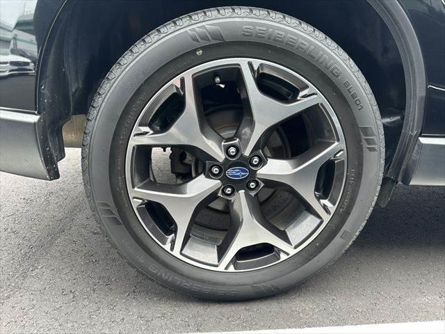 フォレスター Ｓ－リミテッド　４ＷＤ　アイサイト　禁煙車　純正ＳＤナビ　レーダークルーズコントロール　バックカメラ　本革シート　ＬＥＤヘッドライト　フルセグ　Ｂｌｕｅｔｏｏｔｈ　衝突軽減ブレーキ　ＥＴＣ　クリアランスソナー　ＢＳＭ（27枚目）