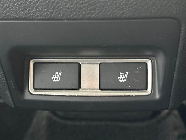 フォレスター Ｓ－リミテッド　４ＷＤ　アイサイト　禁煙車　純正ＳＤナビ　レーダークルーズコントロール　バックカメラ　本革シート　ＬＥＤヘッドライト　フルセグ　Ｂｌｕｅｔｏｏｔｈ　衝突軽減ブレーキ　ＥＴＣ　クリアランスソナー　ＢＳＭ（46枚目）