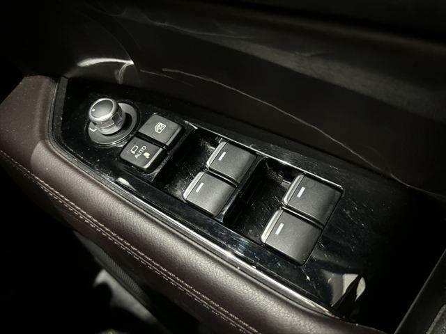 ＣＸ－８ ＸＤ　Ｌパッケージ　全周囲カメラ　純正ＳＤナビ　シートヒーター　パワーシート　ＥＴＣ　衝突軽減ブレーキ　フルセグＴＶ　Ｂｌｕｅｔｏｏｔｈ　本革シート　レーダークルーズコントロール　電動リアゲート　スマートキー（44枚目）