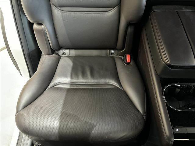ＣＸ－８ ＸＤ　Ｌパッケージ　全周囲カメラ　純正ＳＤナビ　シートヒーター　パワーシート　ＥＴＣ　衝突軽減ブレーキ　フルセグＴＶ　Ｂｌｕｅｔｏｏｔｈ　本革シート　レーダークルーズコントロール　電動リアゲート　スマートキー（59枚目）