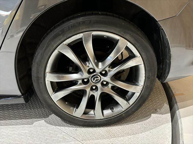 アテンザセダン ２５Ｓ　Ｌパッケージ　黒革　シートヒーター　マツダスピードエアロ　純正ＳＤナビ　レーダークルーズコントロール　パワーシート　禁煙車　バックカメラ　フルセグＴＶ　Ｂｌｕｅｔｏｏｔｈ　衝突軽減ブレーキ　クリアランスソナー（28枚目）