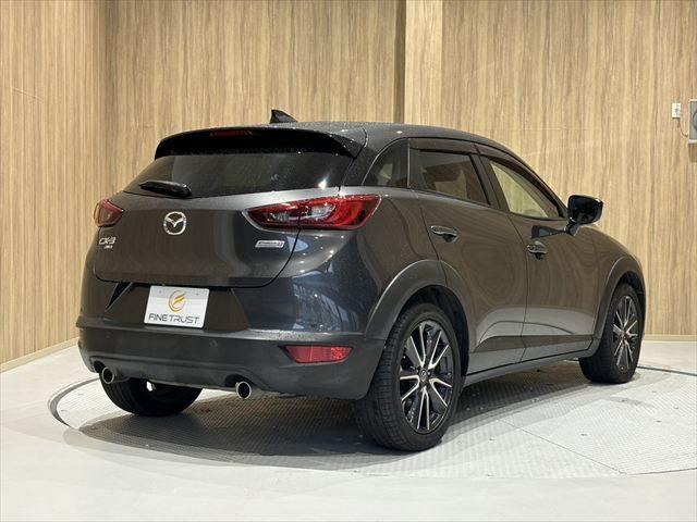 ＣＸ－３ ＸＤ　プロアクティブ　４ＷＤ　レーダークルーズコントロール　純正ＳＤナビ　バックカメラ　禁煙車　衝突軽減ブレーキ　ＥＴＣ　６速ＭＴ　ハーフレザー　ＬＥＤヘッドライト　スマートキー　オートライト　Ｂｌｕｅｔｏｏｔｈ（15枚目）