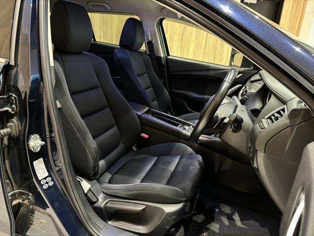 アテンザワゴン ＸＤ　プロアクティブ　純正ＳＤナビ　バックカメラ　ＥＴＣ　禁煙車　レーダークルーズコントロール　衝突軽減ブレーキ　フルセグ　Ｂｌｕｅｔｏｏｔｈ　ＬＥＤヘッドライト　ルーフレール　ブラインドスポットモニター　電動格納ミラー（8枚目）