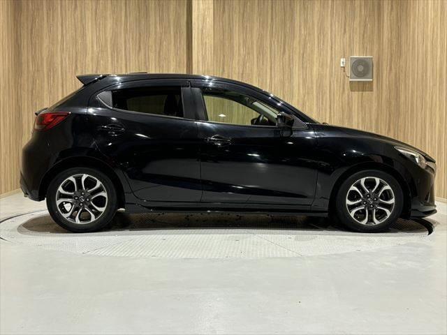 MAZDA DEMIO XD TOURING
