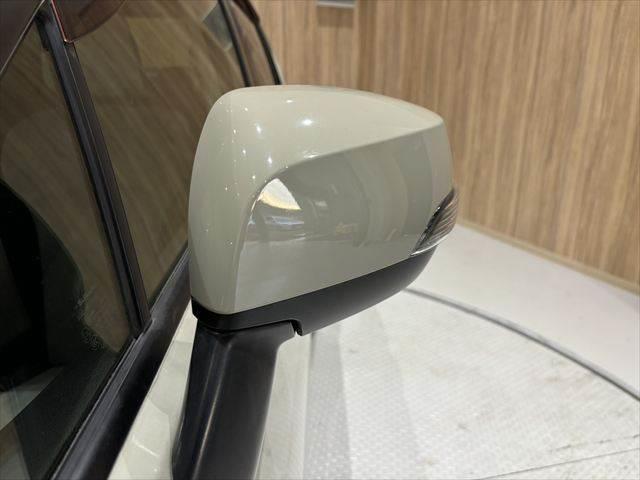 ＸＶハイブリッド ２．０ｉ－Ｌ　アイサイト　４ＷＤ　純正ＳＤナビ　バックカメラ　レーダークルーズコントロール　衝突軽減ブレーキ　パワーシート　ＥＴＣ　ブルートゥース　フルセグＴＶ　ＥＴＣ　ＭＴモード付　純正１７インチアルミホイール　スマートキー（26枚目）