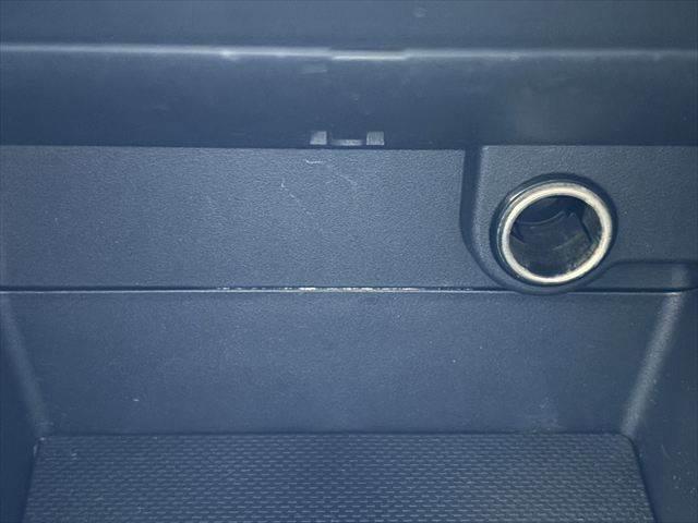 ＸＶハイブリッド ２．０ｉ－Ｌ　アイサイト　４ＷＤ　純正ＳＤナビ　バックカメラ　レーダークルーズコントロール　衝突軽減ブレーキ　パワーシート　ＥＴＣ　ブルートゥース　フルセグＴＶ　ＥＴＣ　ＭＴモード付　純正１７インチアルミホイール　スマートキー（46枚目）