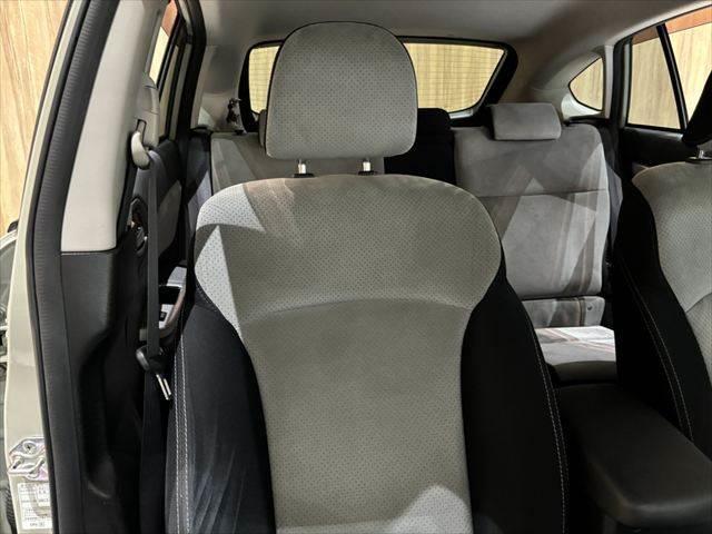 ＸＶハイブリッド ２．０ｉ－Ｌ　アイサイト　４ＷＤ　純正ＳＤナビ　バックカメラ　レーダークルーズコントロール　衝突軽減ブレーキ　パワーシート　ＥＴＣ　ブルートゥース　フルセグＴＶ　ＥＴＣ　ＭＴモード付　純正１７インチアルミホイール　スマートキー（56枚目）