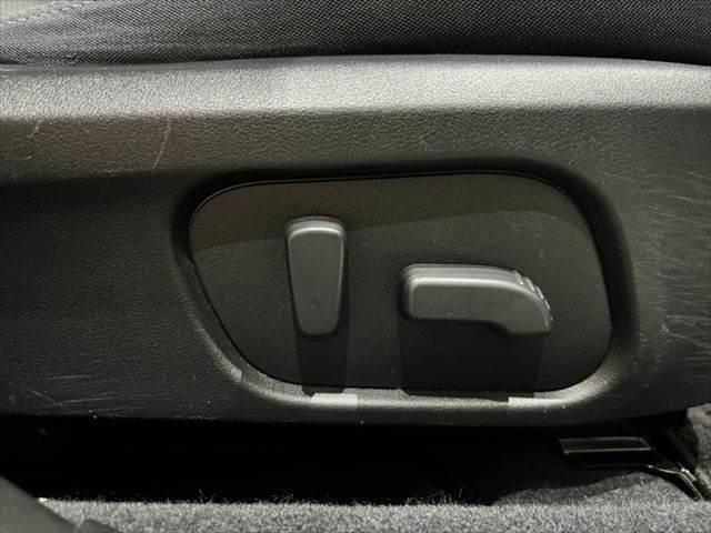 ＸＶハイブリッド ２．０ｉ－Ｌ　アイサイト　４ＷＤ　純正ＳＤナビ　バックカメラ　レーダークルーズコントロール　衝突軽減ブレーキ　パワーシート　ＥＴＣ　ブルートゥース　フルセグＴＶ　ＥＴＣ　ＭＴモード付　純正１７インチアルミホイール　スマートキー（58枚目）