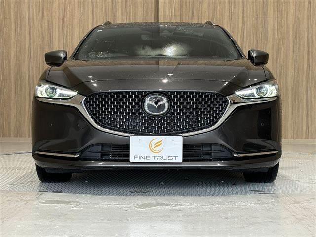 当社自慢のお車です。装備・機関系チェック済み♪横にこの車のセールスポイントを、写真と説明でアピールしてあります♪まずはご覧になってください。