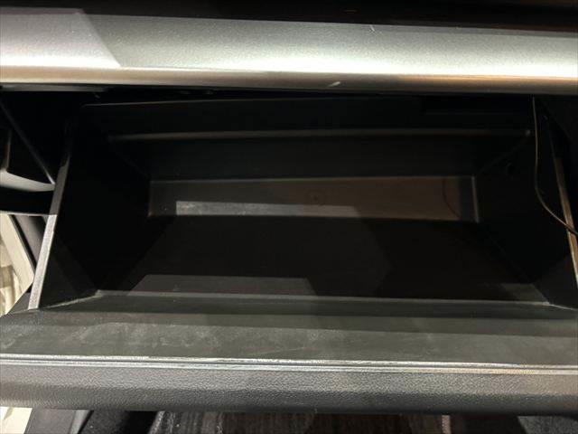 ☆グローブボックス