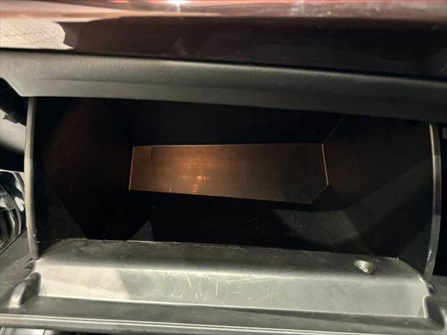 アテンザセダン ＸＤ　Ｌパッケージ　ＢＯＳＥサウンド　アイアクティブセンス　バックカメラ　本革シート　純正１９インチアルミホイール　禁煙車　シートヒーター　フルセグ　ＨＩＤヘッドライト　レーダークルーズコントロール　ミュージックサーバー（46枚目）