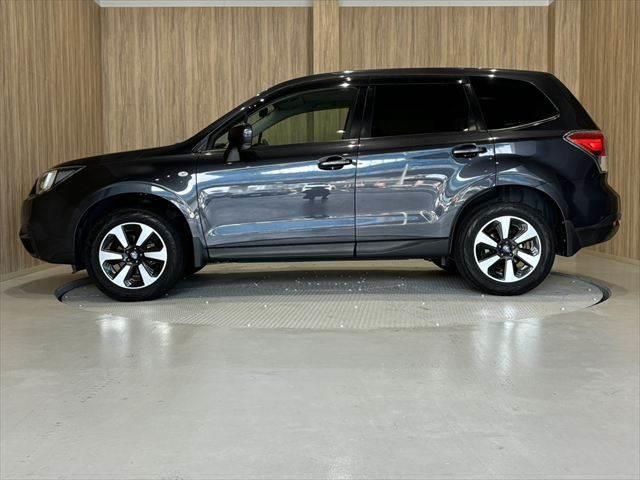 フォレスター 2.0i 6速MTシフト バックカメラ 純正SDナビ Bluetooth対応 禁煙車 USBポート フルセグ LEDヘッドライト ETC 禁煙車 4WD 電動格納ミラー キーレス 純正17インチアルミホイール(20枚目)