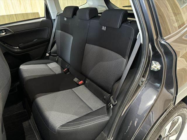 フォレスター 2.0i 6速MTシフト バックカメラ 純正SDナビ Bluetooth対応 禁煙車 USBポート フルセグ LEDヘッドライト ETC 禁煙車 4WD 電動格納ミラー キーレス 純正17インチアルミホイール(32枚目)