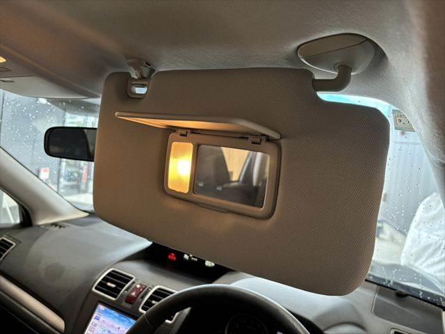 フォレスター 2.0i 6速MTシフト バックカメラ 純正SDナビ Bluetooth対応 禁煙車 USBポート フルセグ LEDヘッドライト ETC 禁煙車 4WD 電動格納ミラー キーレス 純正17インチアルミホイール(42枚目)