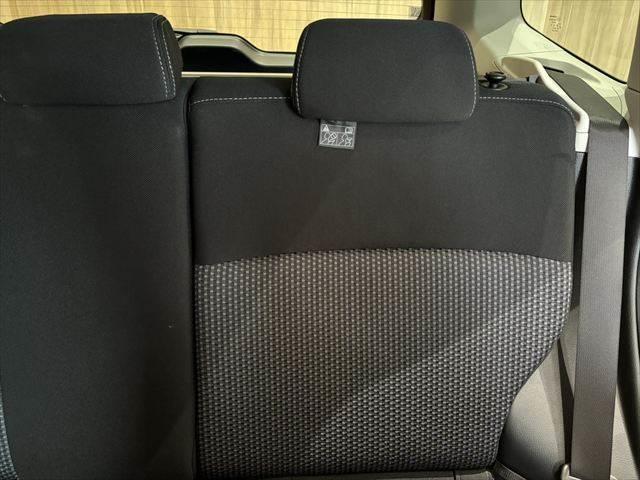 フォレスター 2.0i 6速MTシフト バックカメラ 純正SDナビ Bluetooth対応 禁煙車 USBポート フルセグ LEDヘッドライト ETC 禁煙車 4WD 電動格納ミラー キーレス 純正17インチアルミホイール(57枚目)