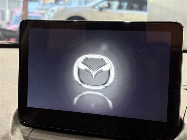 MAZDA2 15Sプロアクティブ 純正SDナビ 全周囲カメラ フルセグTV 純正15インチAW 禁煙車 シートヒーター LEDヘッドライト 6速MT スマートキー コーナーセンサー 盗難防止装置 ワンオーナー 電動格納ミラー(4枚目)