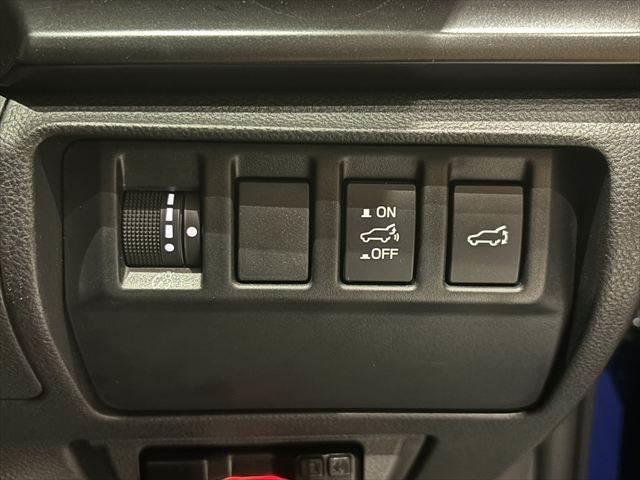 レヴォーグ STIスポーツ EX 純正11.6インチナビ 全周囲カメラ レーダークルーズコントロール 本革シート パワーシート 電動リアゲート フルセグTV Bluetooth 衝突軽減ブレーキ シートヒーター 禁煙車(6枚目)