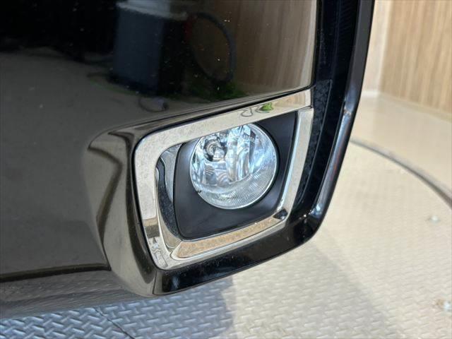 フォレスター S-リミテッド 4WD 純正SDナビ レーダークルーズコントロール Bluetooth フルセグTV 禁煙車 本革シート 電動リアゲート シートヒーター パワーシート LEDヘッドライト ブラインドスポットモニター(24枚目)