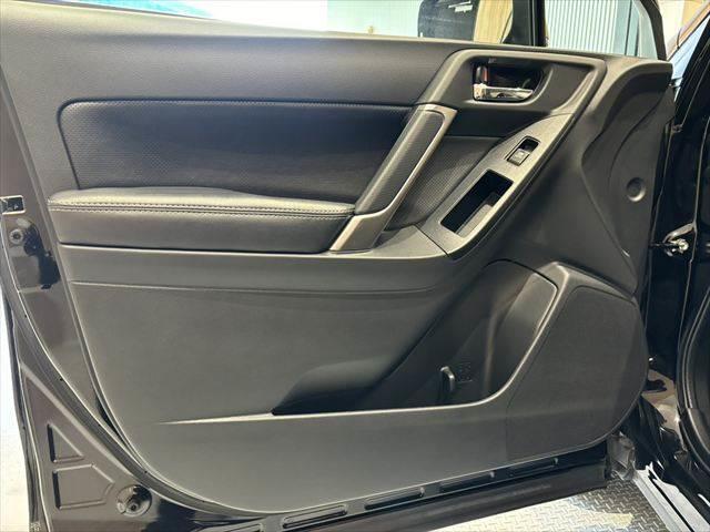 フォレスター S-リミテッド 4WD 純正SDナビ レーダークルーズコントロール Bluetooth フルセグTV 禁煙車 本革シート 電動リアゲート シートヒーター パワーシート LEDヘッドライト ブラインドスポットモニター(63枚目)