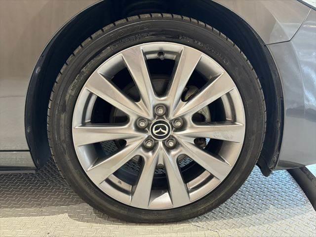 ＭＡＺＤＡ３セダン ＸＤ　Ｌパッケージ　ＢＯＳＥサウンド　白革シート　アイアクティブセンス　全周囲カメラ　ステアリングヒーター　禁煙車　純正８．８インチナビ　レーダークルーズコントロール　フルセグＴＶ　Ｂｌｕｅｔｏｏｔｈ　パワーシート（14枚目）