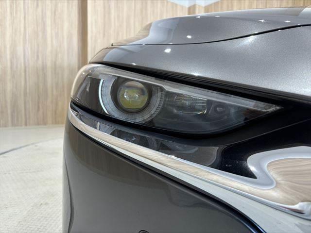ＭＡＺＤＡ３セダン ＸＤ　Ｌパッケージ　ＢＯＳＥサウンド　白革シート　アイアクティブセンス　全周囲カメラ　ステアリングヒーター　禁煙車　純正８．８インチナビ　レーダークルーズコントロール　フルセグＴＶ　Ｂｌｕｅｔｏｏｔｈ　パワーシート（22枚目）