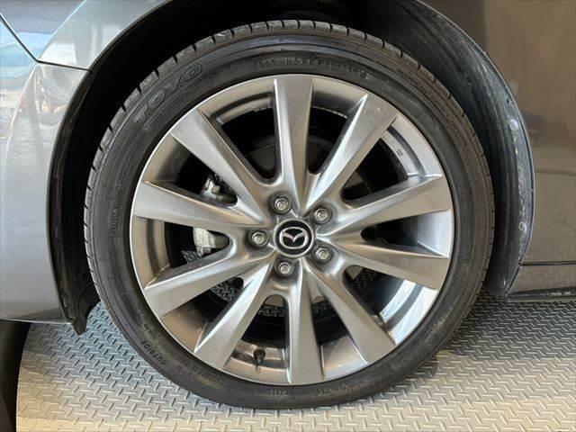 ＭＡＺＤＡ３セダン ＸＤ　Ｌパッケージ　ＢＯＳＥサウンド　白革シート　アイアクティブセンス　全周囲カメラ　ステアリングヒーター　禁煙車　純正８．８インチナビ　レーダークルーズコントロール　フルセグＴＶ　Ｂｌｕｅｔｏｏｔｈ　パワーシート（28枚目）