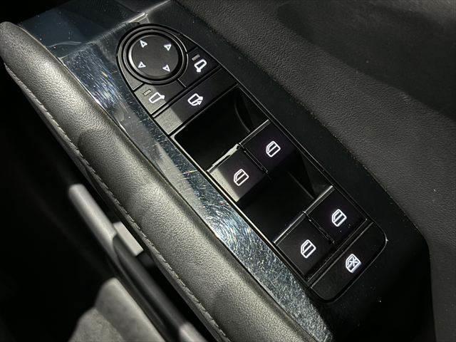 ＭＡＺＤＡ３セダン ＸＤ　Ｌパッケージ　ＢＯＳＥサウンド　白革シート　アイアクティブセンス　全周囲カメラ　ステアリングヒーター　禁煙車　純正８．８インチナビ　レーダークルーズコントロール　フルセグＴＶ　Ｂｌｕｅｔｏｏｔｈ　パワーシート（42枚目）