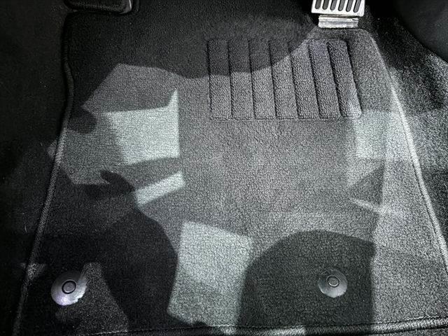 ＭＡＺＤＡ３セダン ＸＤ　Ｌパッケージ　ＢＯＳＥサウンド　白革シート　アイアクティブセンス　全周囲カメラ　ステアリングヒーター　禁煙車　純正８．８インチナビ　レーダークルーズコントロール　フルセグＴＶ　Ｂｌｕｅｔｏｏｔｈ　パワーシート（46枚目）