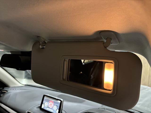 アクセラスポーツ XD サンルーフ アイアクティブセンス BOSEサウンド 純正SDナビ 禁煙車 レーダークルーズコントロール Bluetooth シートヒーター LEDヘッドライト ハーフレザーシート パワーシート ETC(55枚目)