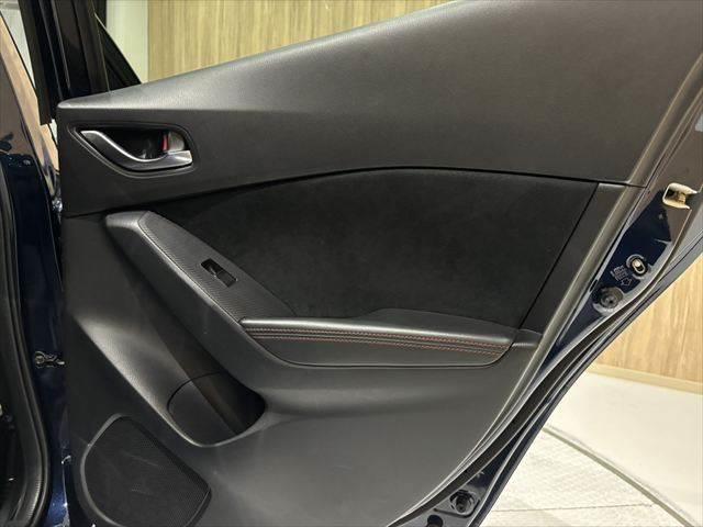 アクセラスポーツ XD サンルーフ アイアクティブセンス BOSEサウンド 純正SDナビ 禁煙車 レーダークルーズコントロール Bluetooth シートヒーター LEDヘッドライト ハーフレザーシート パワーシート ETC(62枚目)