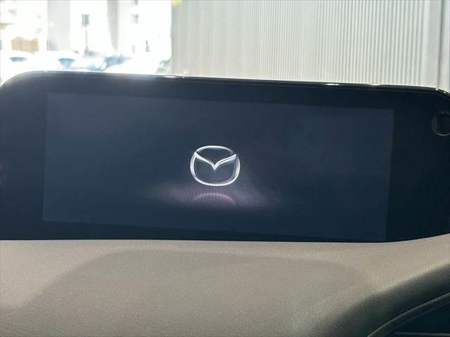 MAZDA3セダン XD Lパッケージ 全方位カメラ 本革黒シート 純正8.8インチナビ ステアリングヒーター 禁煙車 レーダークルーズコントロール ETC フルセグTV Bluetooth LEDヘッドライト パワーシート シートヒーター(4枚目)