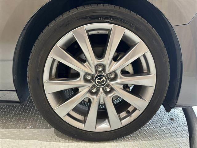 MAZDA3セダン XD Lパッケージ 全方位カメラ 本革黒シート 純正8.8インチナビ ステアリングヒーター 禁煙車 レーダークルーズコントロール ETC フルセグTV Bluetooth LEDヘッドライト パワーシート シートヒーター(14枚目)