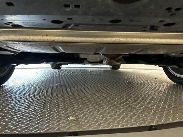 MAZDA3セダン XD Lパッケージ 全方位カメラ 本革黒シート 純正8.8インチナビ ステアリングヒーター 禁煙車 レーダークルーズコントロール ETC フルセグTV Bluetooth LEDヘッドライト パワーシート シートヒーター(31枚目)